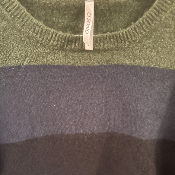 Striped Sweater - Picture 4 of 4